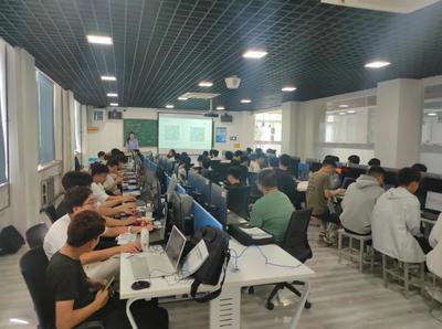 華為中國大學生ICT大賽2021啟動會 信息技術(shù)咨詢與技能培養(yǎng)新篇章在陜啟航